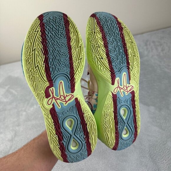 Nike Kyrie Infinity 1 World 1 People Sweet Beer Volt Men’s Size 9.5 - CZ024-600 - Picture 3 of 15